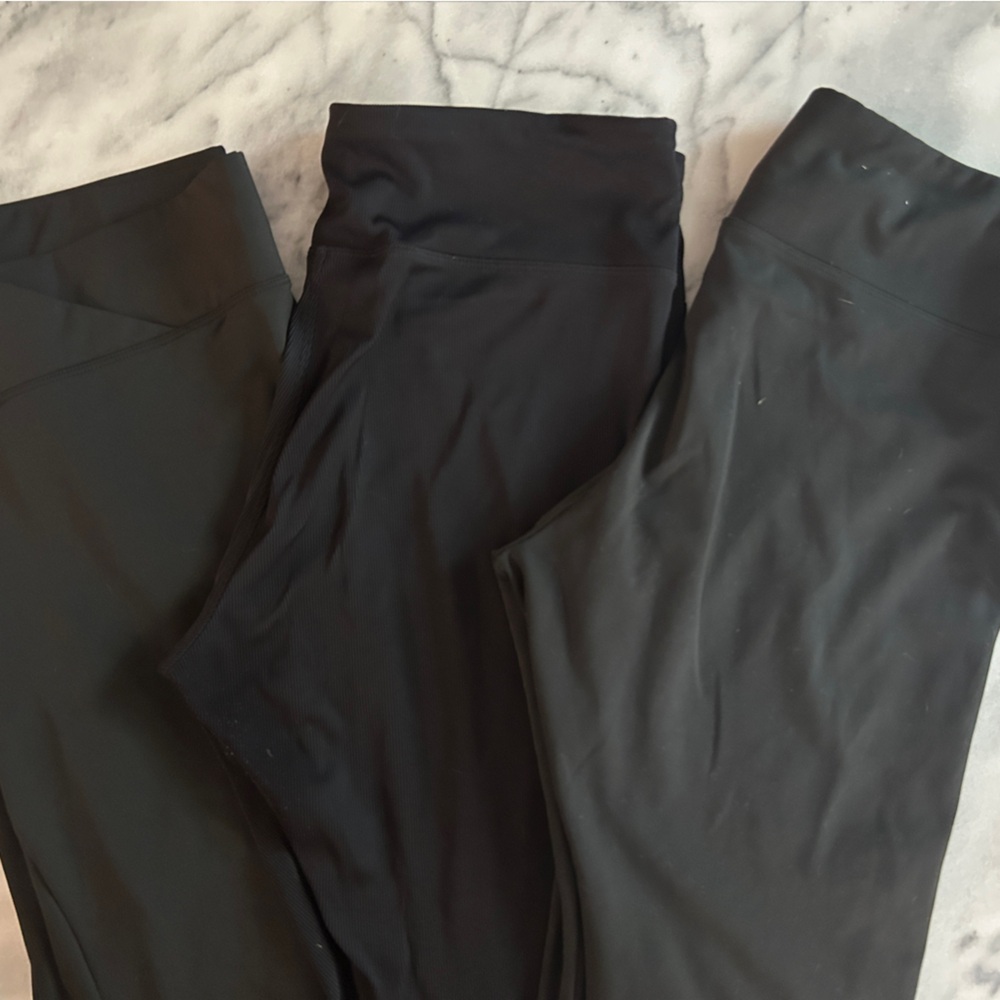 Express Leggings - lot of 3 size medium/large